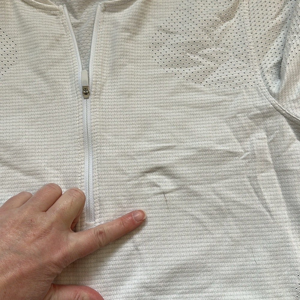 Lululemon half zip - Picture 4 of 10